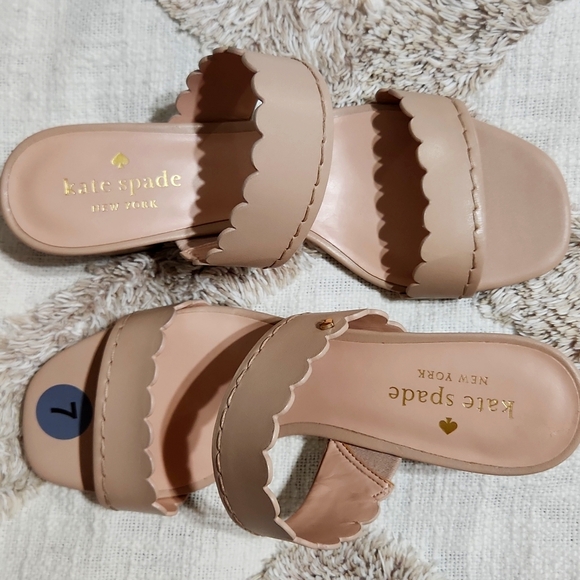 Kate Spade Women's Tan Sandals - Picture 4 of 4